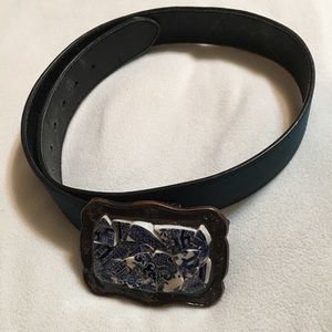Handmade belt buckle